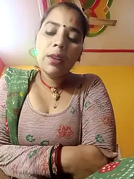 Snapshot of Sabnam_kohli chatting on 17, 12, 2025 Sabnam kohli online show from 17, 12, 2025