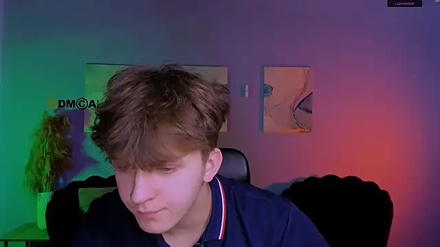 travis wolf  online show from 29, 3, 2026