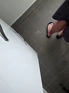 Snapshot of NuclearValue40 chatting on 13, 3, 2026 NuclearValue40 online show from 13, 3, 2026