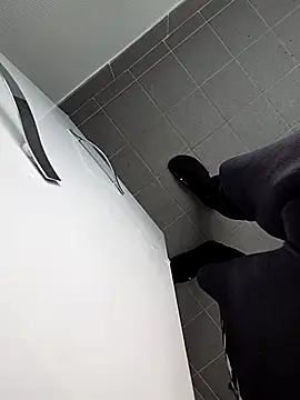 Snapshot of NuclearValue40 chatting on 21, 3, 2026 NuclearValue40 online show from 21, 3, 2026