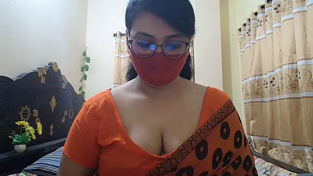 Elena cruz5 online show from 13, 5, 2026