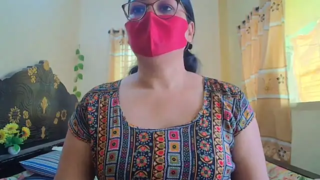 Elena cruz5 online show from 24, 5, 2026