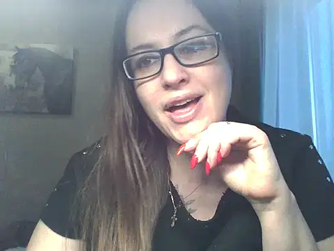 Snapshot of karina160000 chatting on 4, 2, 2026 karina160000 online show from 4, 2, 2026