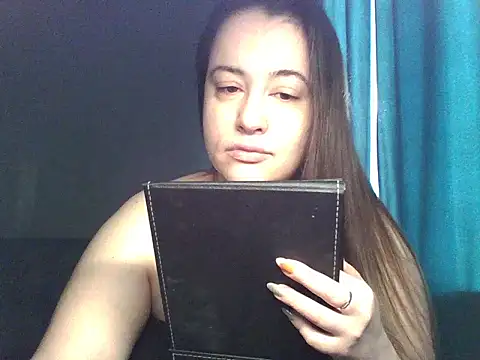 Snapshot of karina160000 chatting on 15, 3, 2026 karina160000 online show from 15, 3, 2026
