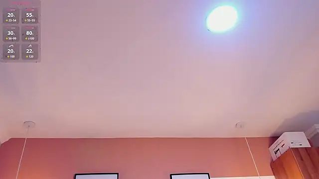 Mia Valentine  online show from 18, 12, 2025