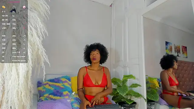 CardyKambell1 online show from 8, 10, 2025