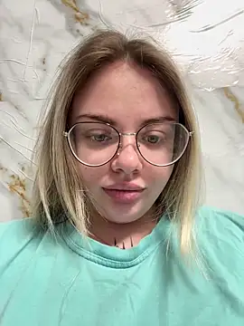 Snapshot of StasySweet chatting on 7, 2, 2026 StasySweet online show from 7, 2, 2026