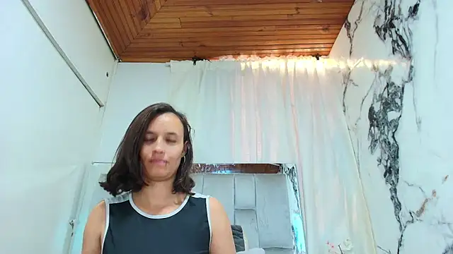 Snapshot of maraa_X chatting on 1, 5, 2026 maraa X online show from 1, 5, 2026