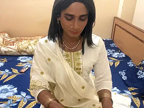 LuvLayla online show from 8, 1, 2026