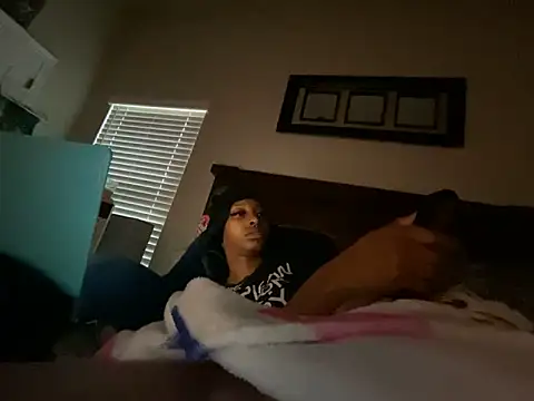 Brooke012 online show from 25, 2, 2026