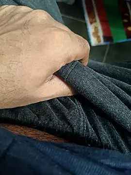 Snapshot of Deshi_hot_boy chatting on 9, 9, 2025 Deshi hot boy online show from 9, 9, 2025