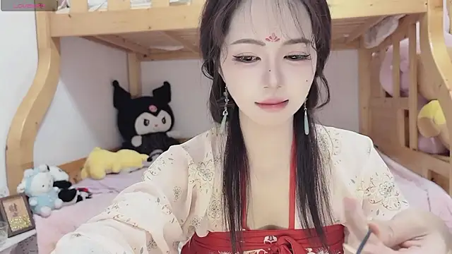 Sue101010 online show from 17, 10, 2025