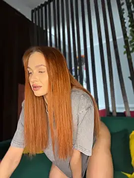 Snapshot of LittleFox___ chatting on 21, 4, 2026 LittleFox online show from 21, 4, 2026