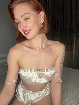 Snapshot of LittleFox___ chatting on 23, 5, 2026 LittleFox online show from 23, 5, 2026