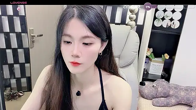 Yueyue-MM online show from 8, 7, 2026