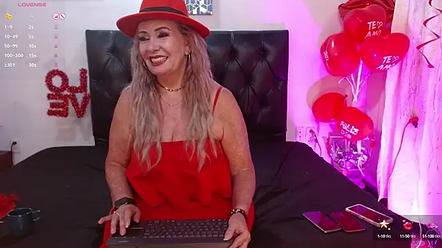 Snapshot of _SARAI_DUPONT chatting on 12, 2, 2025 SARAI DUPONT online show from 12, 2, 2025