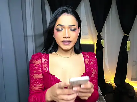 Snapshot of WenceSmith chatting on 14, 9, 2025 WenceSmith online show from 14, 9, 2025