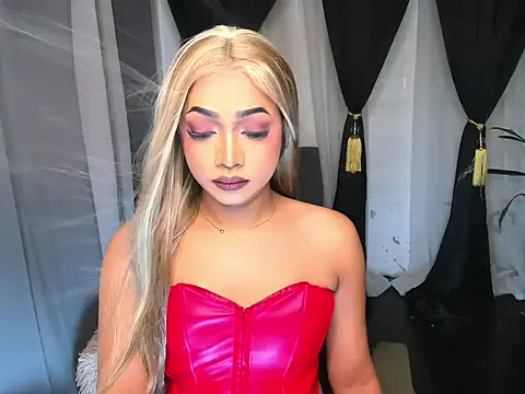 Snapshot of WenceSmith chatting on 7, 10, 2025 WenceSmith online show from 7, 10, 2025