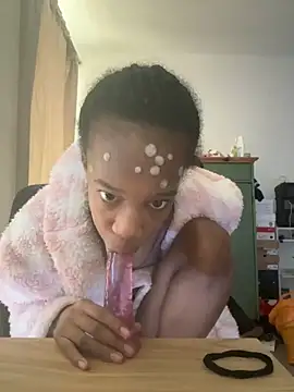 Snapshot of Prxincess_AAGodesss chatting on 10, 9, 2025 Prxincess AAGodesss online show from 10, 9, 2025