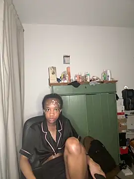 Snapshot of Prxincess_AAGodesss chatting on 10, 9, 2025 Prxincess AAGodesss online show from 10, 9, 2025