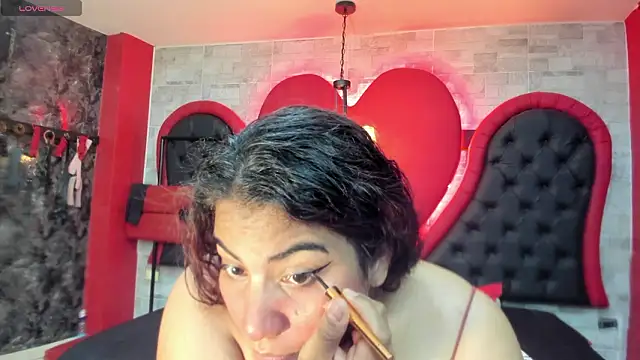 Snapshot of Sara_Bdsm_ chatting on 15, 3, 2026 Sara Bdsm online show from 15, 3, 2026