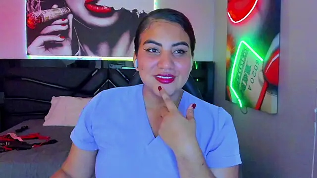 Snapshot of Sara_Bdsm_ chatting on 29, 3, 2026 Sara Bdsm online show from 29, 3, 2026