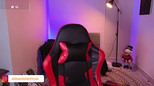 AnnaKimm online show from 15, 9, 2025