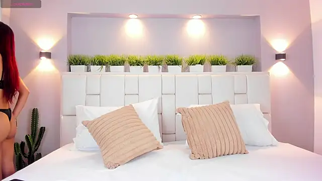 Snapshot of LunnaBlake chatting on 20, 2, 2026 LunnaBlake online show from 20, 2, 2026