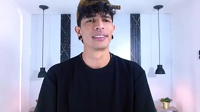 Franvill Trato online show from 27, 10, 2025