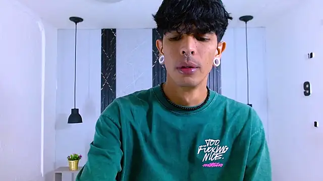 Franvill Trato online show from 30, 10, 2025