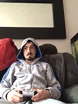 Snapshot of jaycoy22 chatting on 10, 2, 2026 jaycoy22 online show from 10, 2, 2026