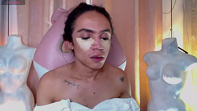 Cristal Gem1 online show from 17, 4, 2026