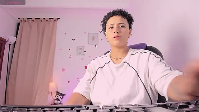 Snapshot of LiaaMoretzz chatting on 20, 2, 2026 LiaaMoretzz online show from 20, 2, 2026