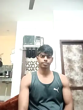 monster 33 online show from 4, 2, 2026