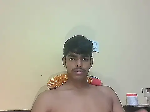 Snapshot of monster_33 chatting on 7, 5, 2026 monster 33 online show from 7, 5, 2026