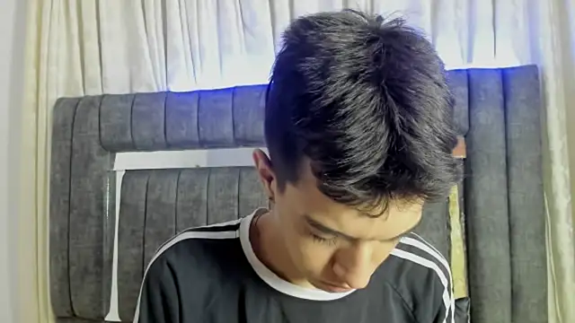 Snapshot of dylan_202520_ chatting on 12, 9, 2025 dylan 202520 online show from 12, 9, 2025