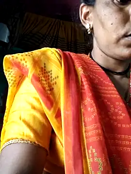 Snapshot of Pooja750 chatting on 19, 5, 2026 Pooja750 online show from 19, 5, 2026