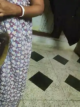 Snapshot of Your-Fav-Buddy chatting on 11, 9, 2025 Your-Fav-Buddy online show from 11, 9, 2025