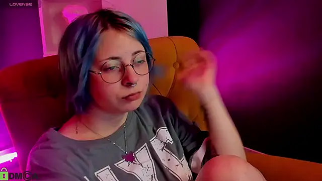 Penny Stanley online show from 3, 10, 2025