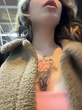 Mimiumuy online show from 19, 12, 2025