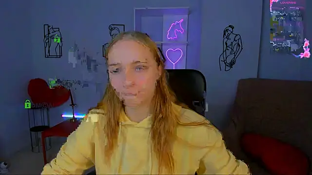 Snapshot of keylas_moan chatting on 18, 10, 2025 keylas moan online show from 18, 10, 2025