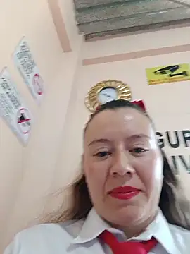 Snapshot of Hannah-colx chatting on 16, 5, 2026 Hannah-colx online show from 16, 5, 2026