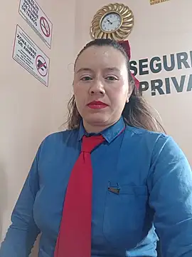 Snapshot of Hannah-colx chatting on 17, 5, 2026 Hannah-colx online show from 17, 5, 2026