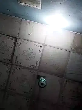 Snapshot of Anikaislam chatting on 5, 10, 2025 Anikaislam online show from 5, 10, 2025