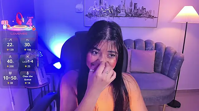 Snapshot of issi_loren chatting on 18, 5, 2026 issi loren online show from 18, 5, 2026