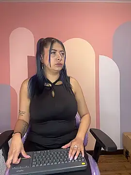 Snapshot of ValeryBoobs1 chatting on 8, 4, 2026 ValeryBoobs1 online show from 8, 4, 2026