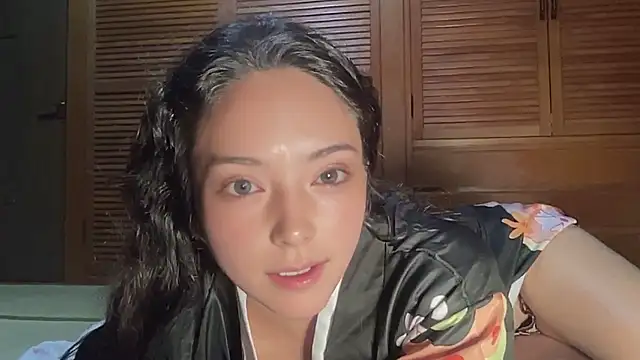 Snapshot of ena8888 chatting on 26, 10, 2025 ena8888 online show from 26, 10, 2025