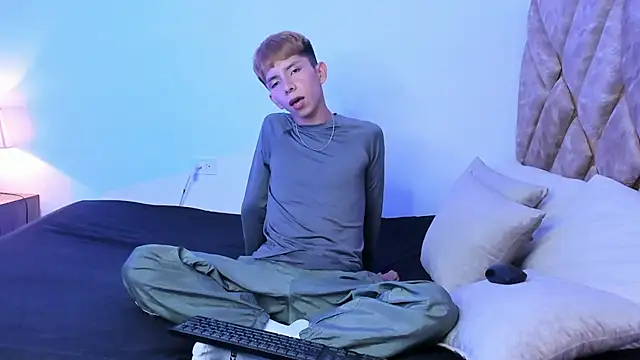 Hyunjin Son online show from 21, 12, 2025