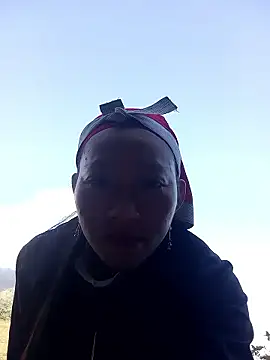 tcm-cute online show from 28, 10, 2025