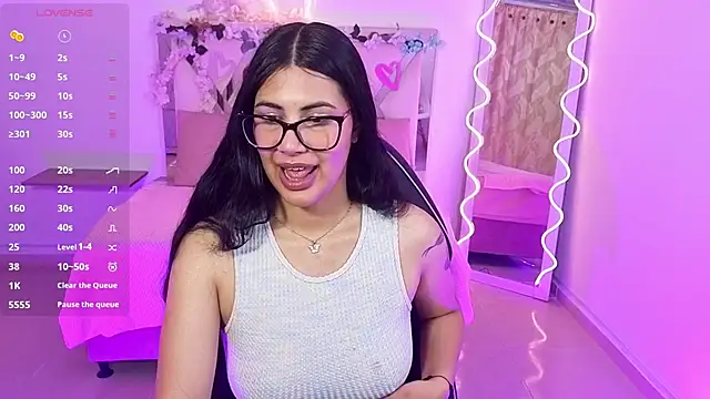 Snapshot of Babyvenu_tay chatting on 19, 9, 2025 Babyvenu tay online show from 19, 9, 2025